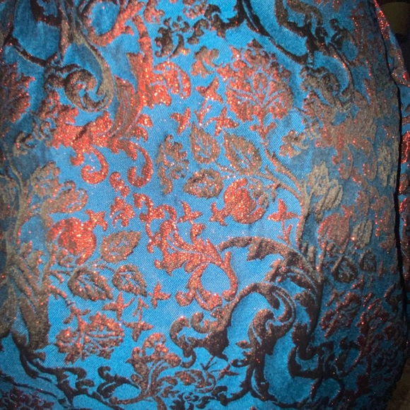 Brocade tube dress - so glam and unique -
Size S/M - Picture 7 of 9